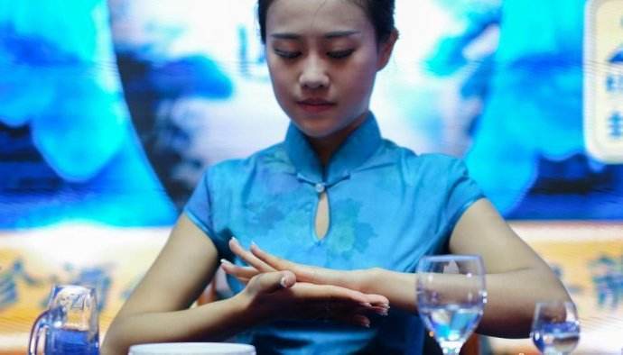 如何成为“闻香识酒”的白酒达人?__凤凰网