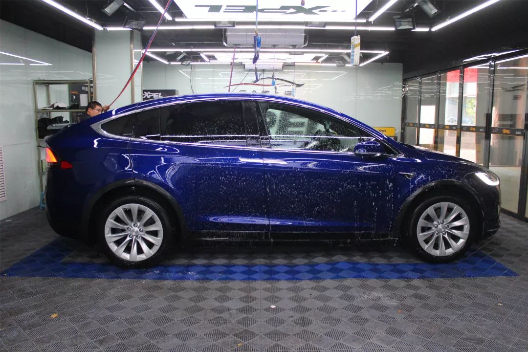 xpellux系列之matte亚光隐形车衣让你成为焦点中的焦点