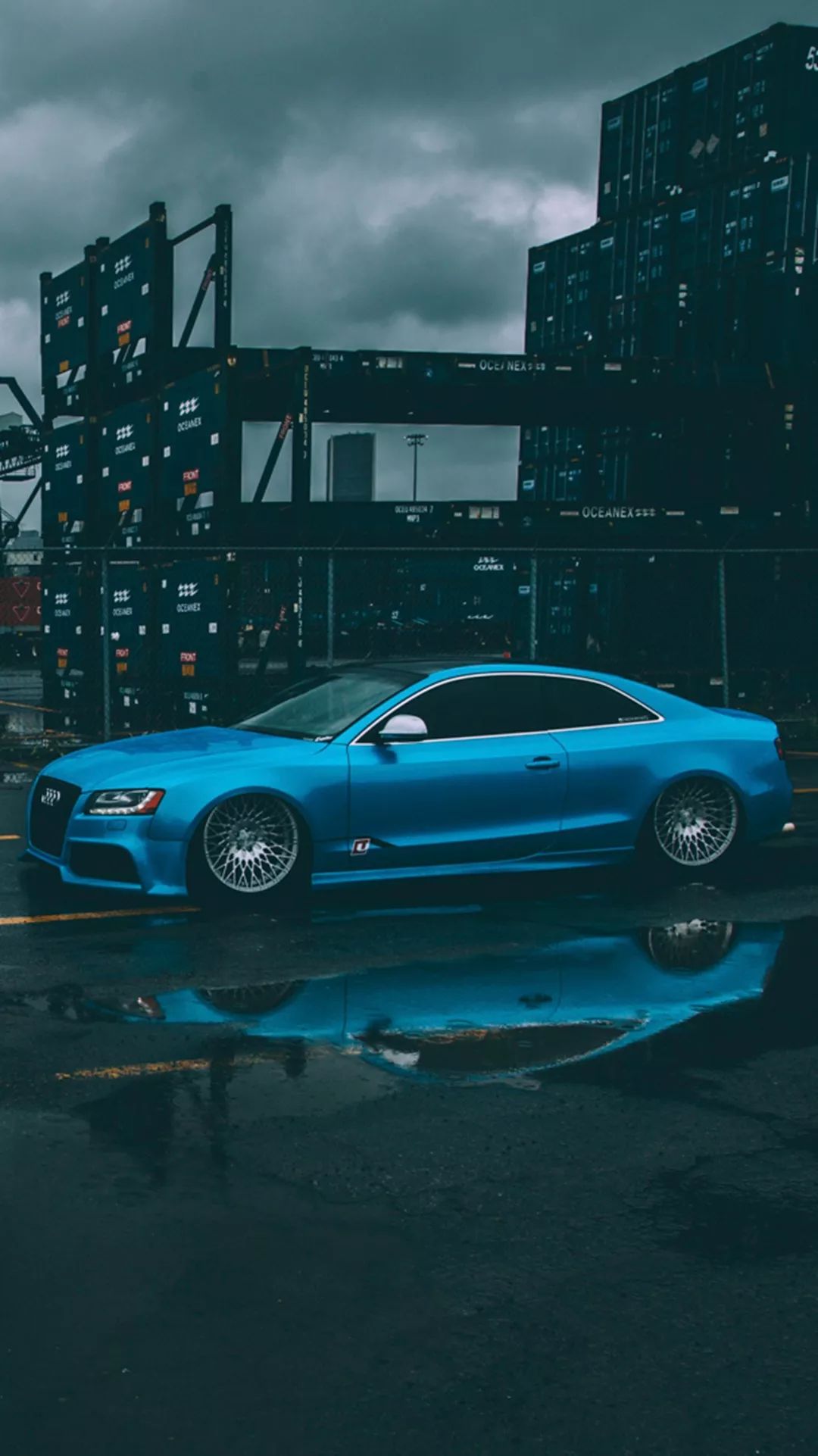 壁纸今天的主题是奥迪rs5