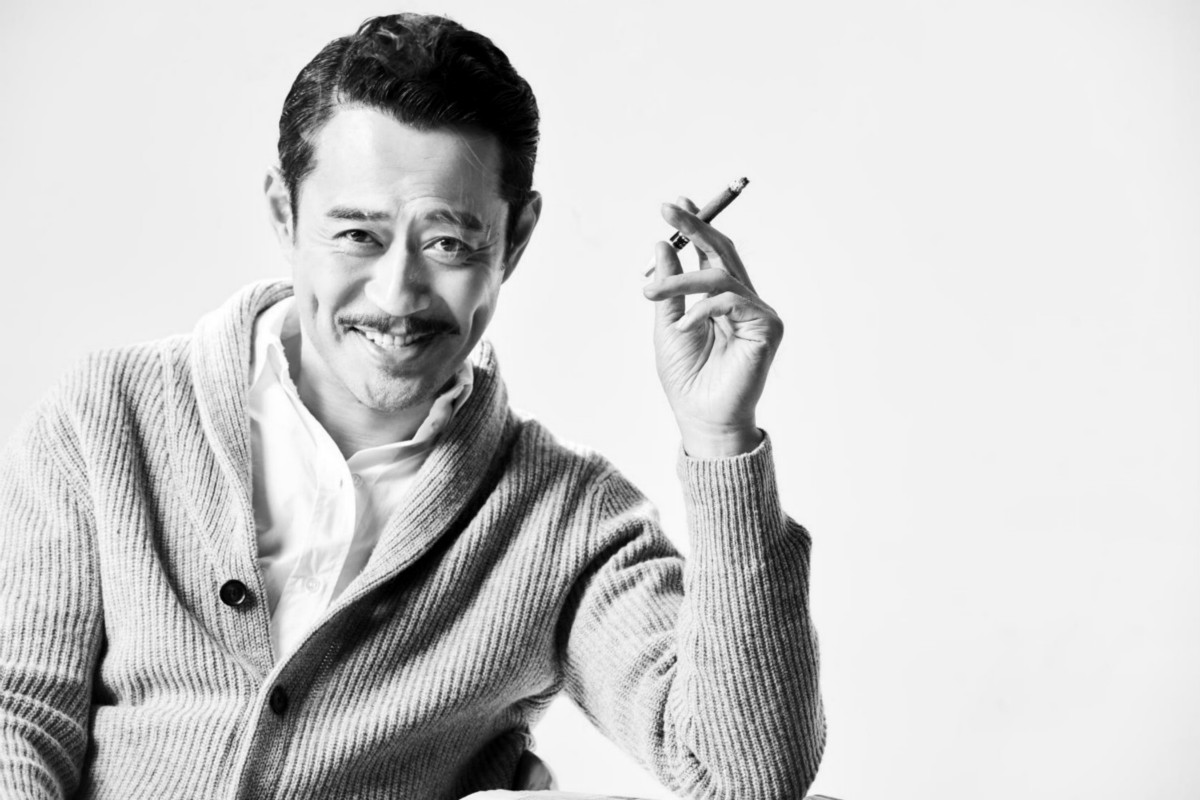 刘钧最新写真曝光完美诠释型男大叔魅力