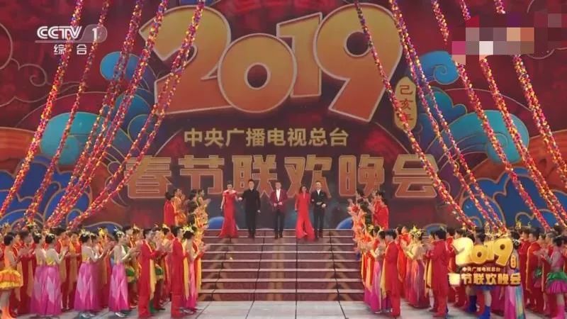 细数1983年以来36年的春晚审美,我发现最大的变化其实是这个丨意外__凤凰网