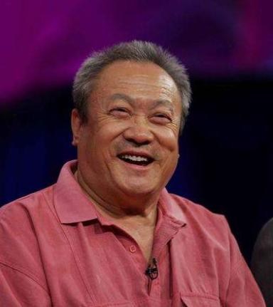 张连文去世,他曾经是文革电影的国标形象,文革后他的形象遭逆反