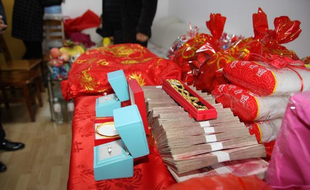 农村高价彩礼成为家庭负担婚姻法3项规定只适合结婚后