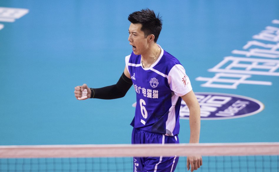 失误),戴海波7分(3栏),刘向东6分(17扣6中2失误2被拦),于垚辰6分(4发)