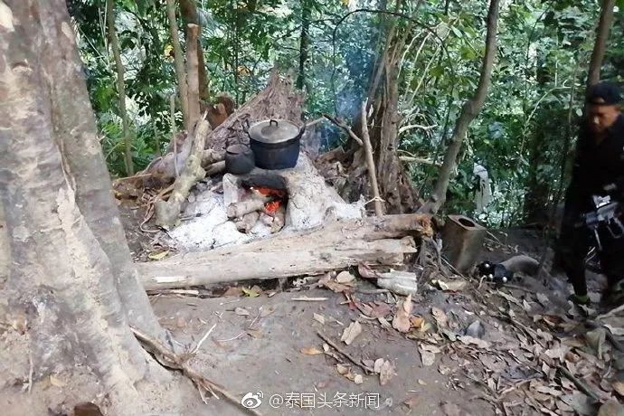 陶公府发生激烈枪战 | 朱拉女大学生跳楼身亡