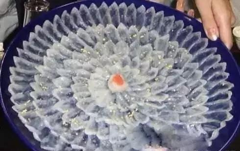 广东人吃鱼生,讲究起来真要命!__凤凰网