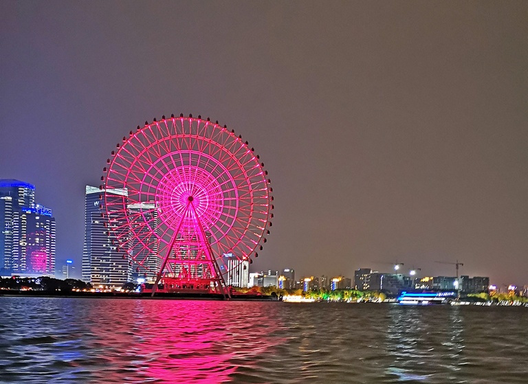 无与伦比的苏式风情苏州金鸡湖畔的绝美夜景