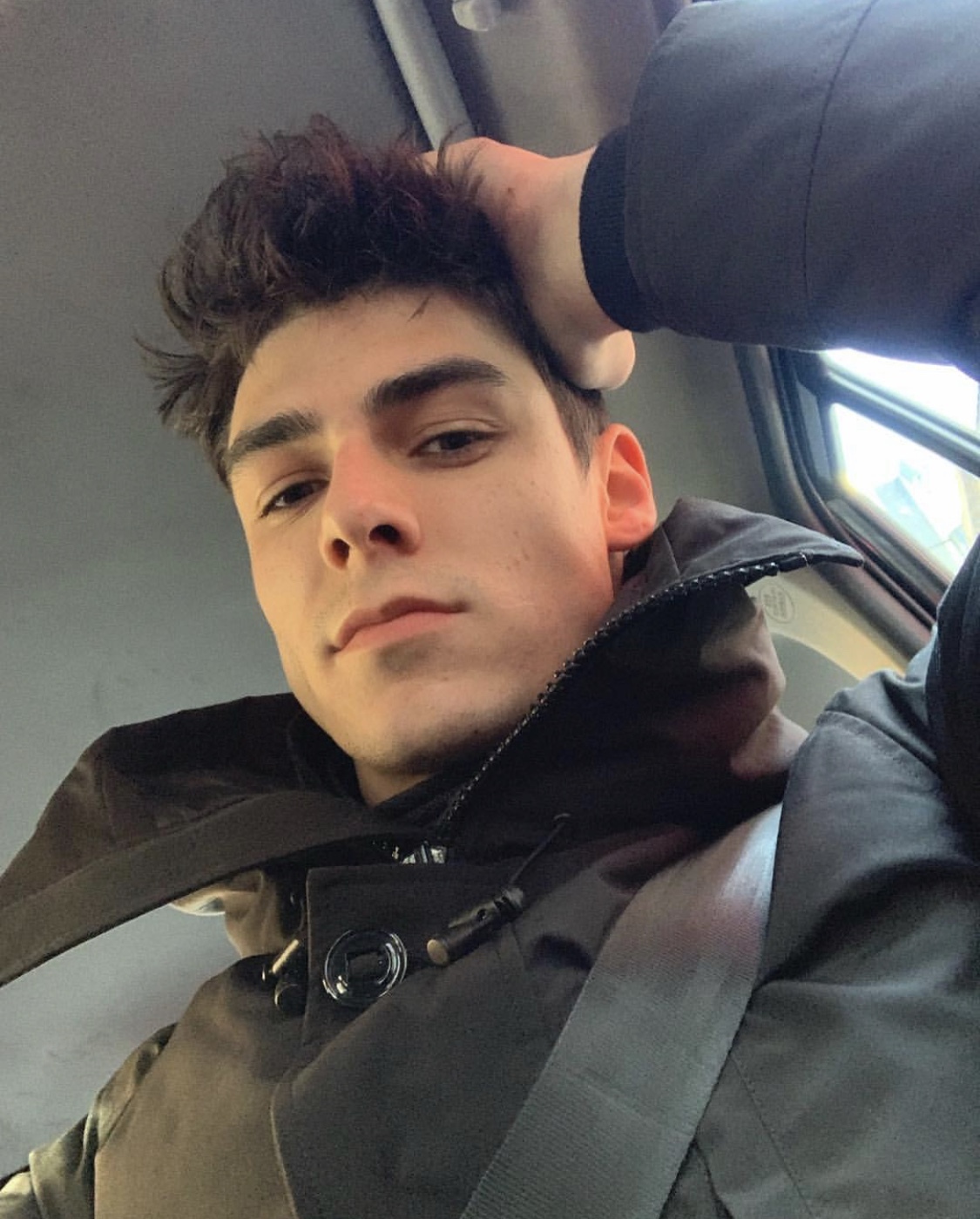 老佛爷男模遗珠rafael miller濒临过气,新登《mmscene》希望可以拯救