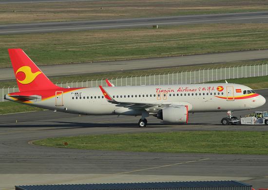 天津航空a320图片作者:dieter müller