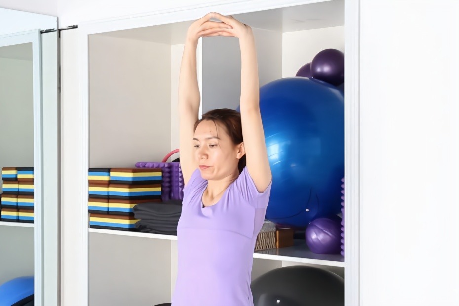 每天5分钟摩天式瑜伽不仅促进消化还能快速减肥哦