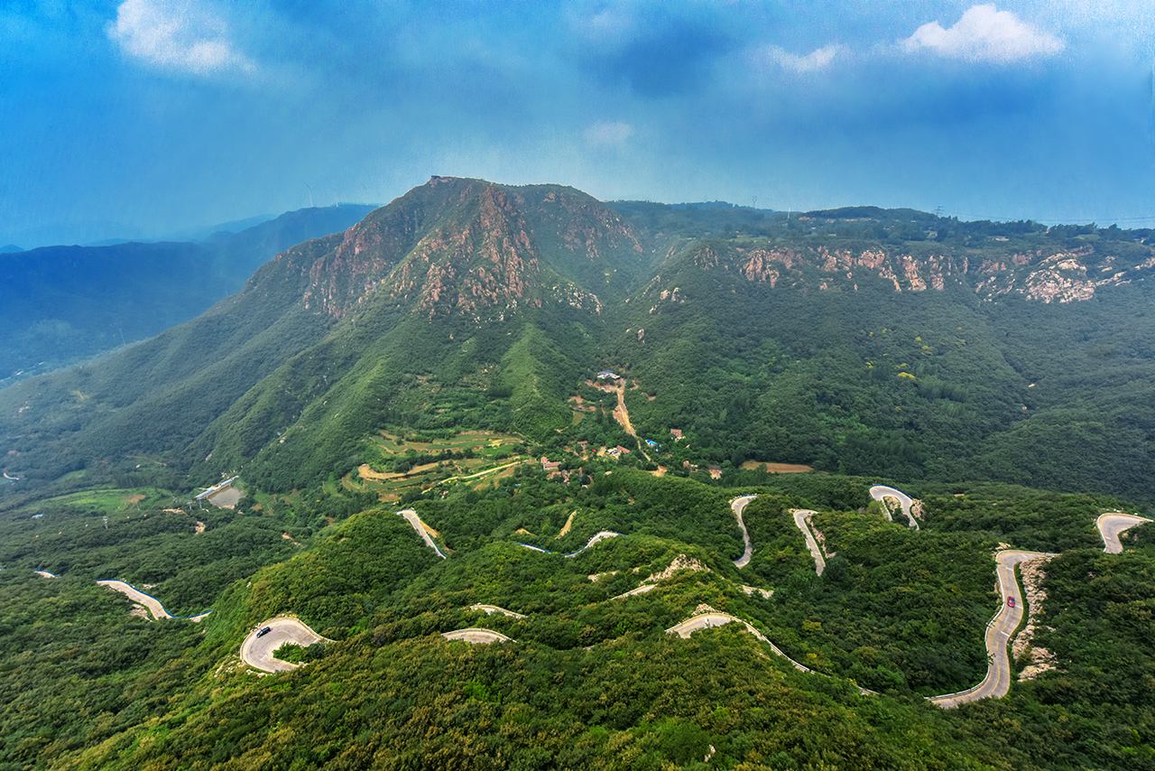 据说这是整个豫西最好玩的景点,来过的人都说又美又刺激!