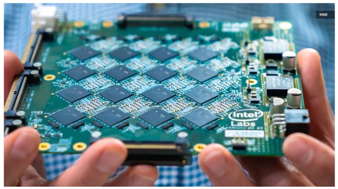 华制观世界丨800万神经元,比cpu快1000倍,英特尔搞出了大动作!