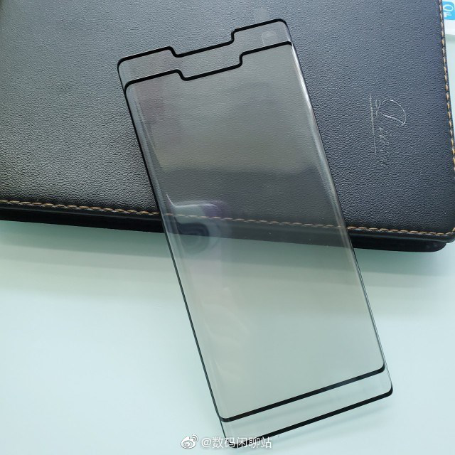 华为mate30系列贴膜曝光曲面屏刘海设计