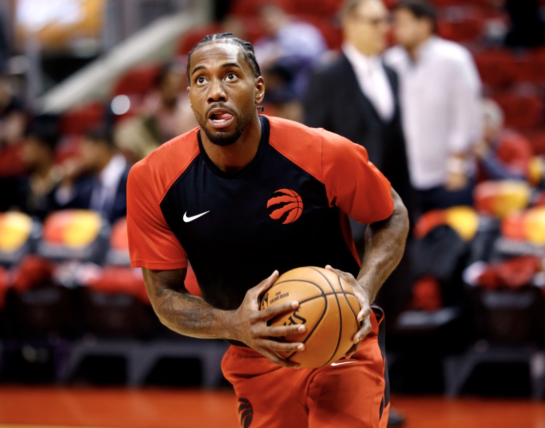 伦纳德狂砍38分带领快船逆转掘金赛后坦言团队韧性是取胜关键