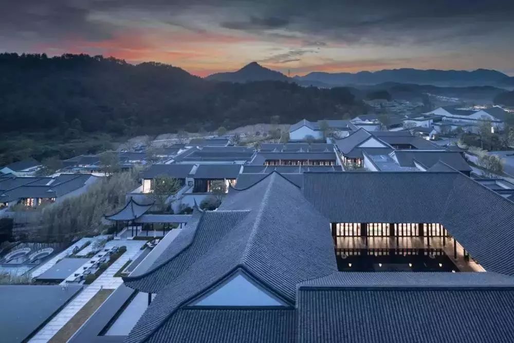 8200余亩现代乌托邦,安吉桃花源史诗般山居生活画卷正徐徐开启