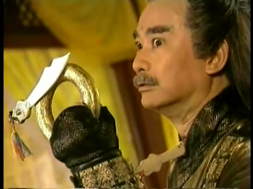 例如李寻欢和郭嵩阳一战,开始李寻欢不愿意战,心有牵挂,待心结解开又