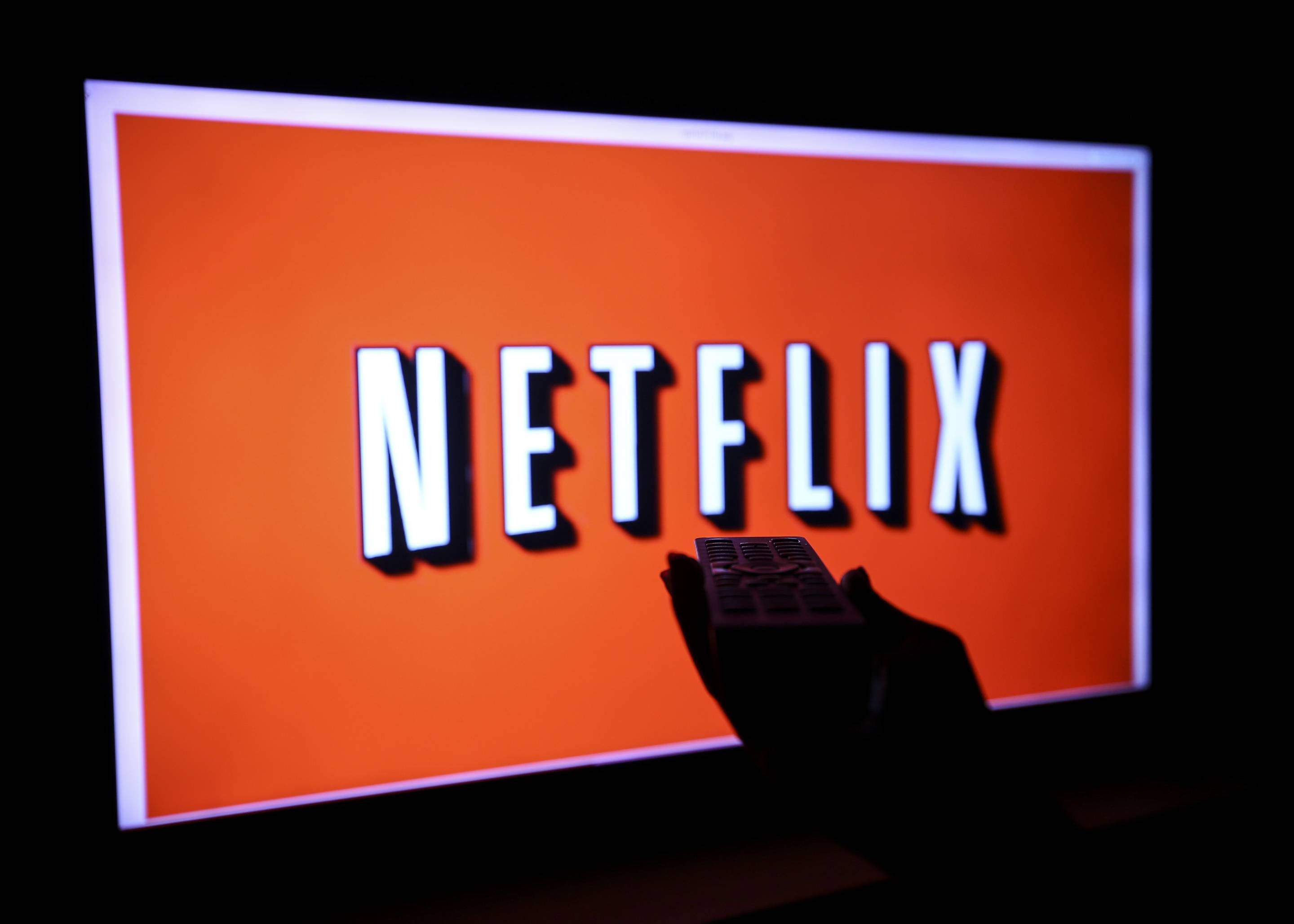 netflix宣布在美国大幅涨价股价盘中涨超7