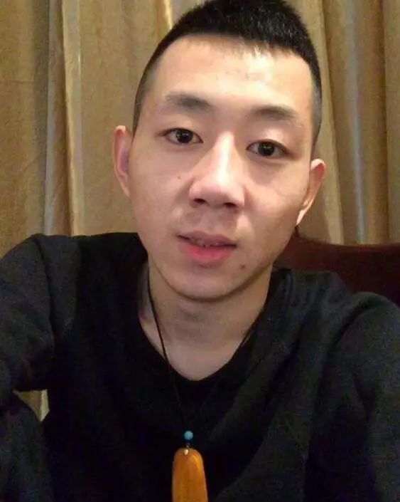 王小源生日会邀请160位网红主播年度晚会主持月儿担任庆典主持