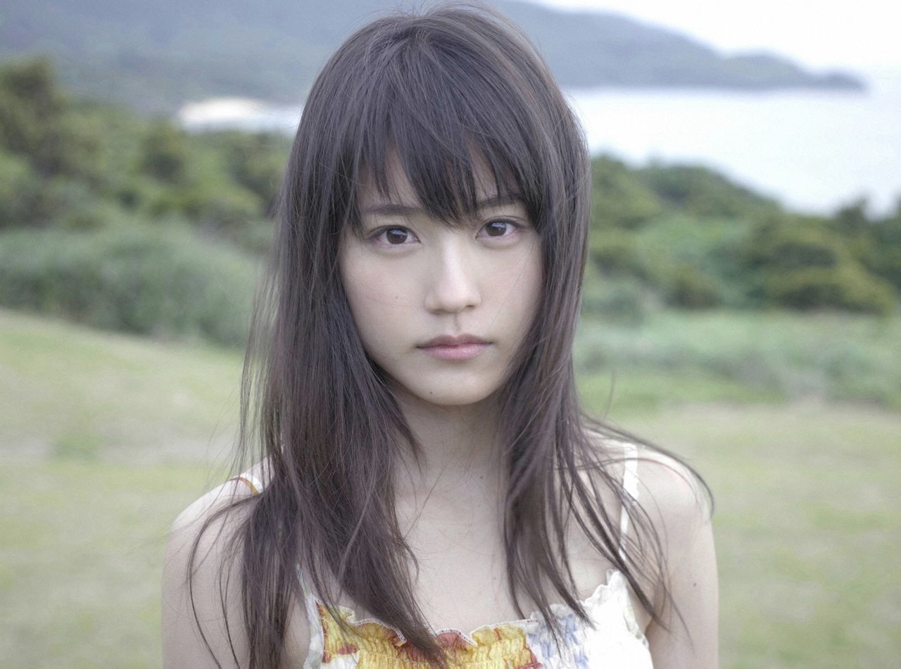 日本多位知名艺人上榜,最终新垣结衣,有村架纯和石原里美分获女艺人前