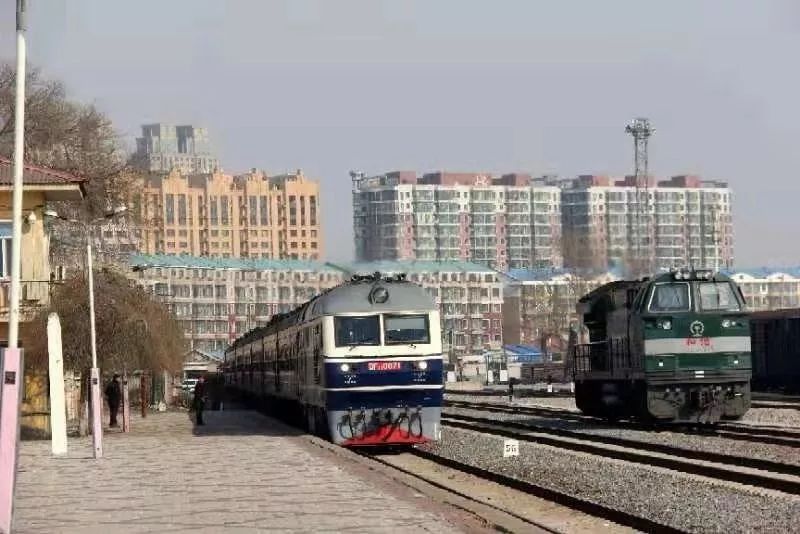 第一列榆树到长春的加速列车t5326 列车提速,增开