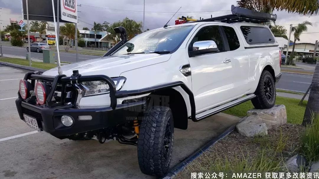 白色福特Ford Ranger的ARB改装__凤凰网