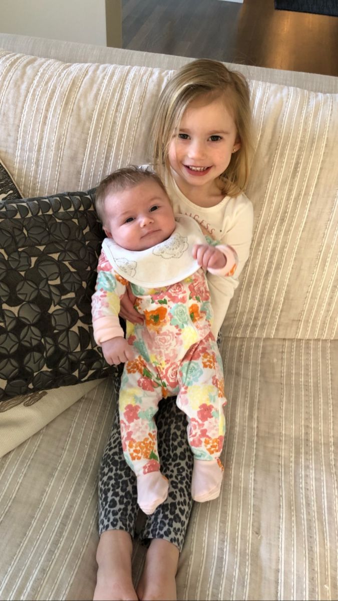 超级奶爸!海沃德妻子晒海沃德怀抱小女儿的照片