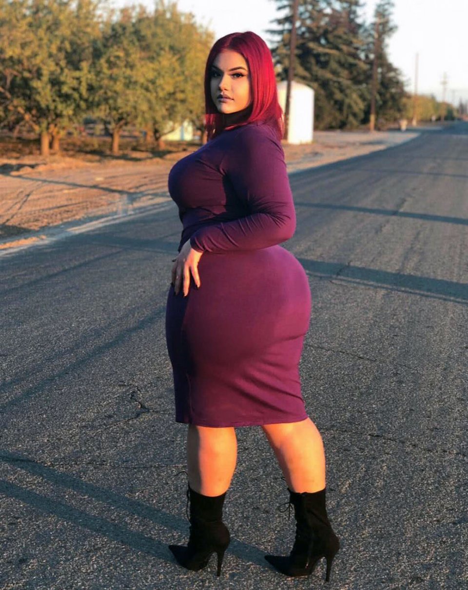 300斤胖妞坚持健身控制体重,还当上了模特,但只要健康就足够了