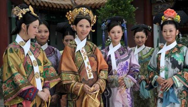 刘聪对她们宠爱有加言听计从,得到这对姐妹花之后就很少出后宫,国家