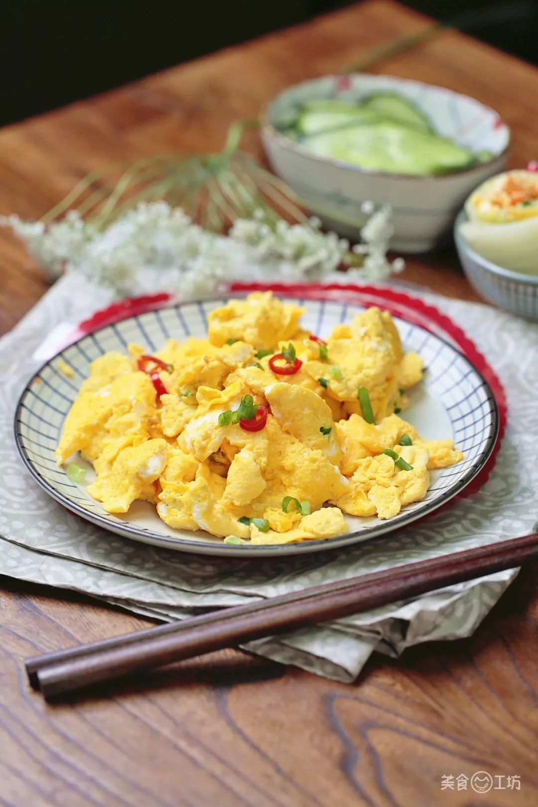 这才是高水准的炒鸡蛋!半滴油都不加