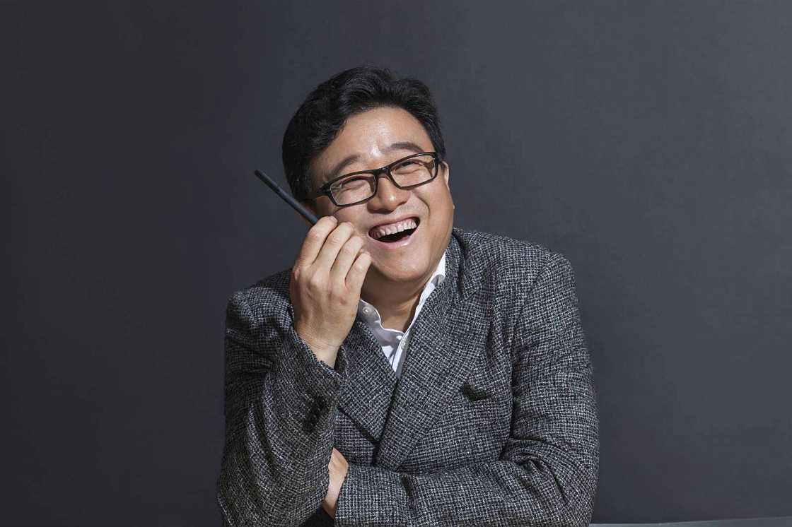 丁磊高价版权的言论经得起推敲吗