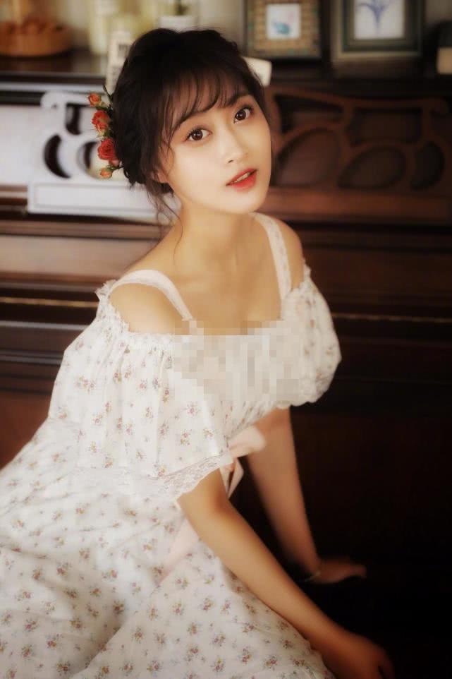 巴啦啦小魔仙中又黑又土的美琪现在逆袭成高颜值女神了