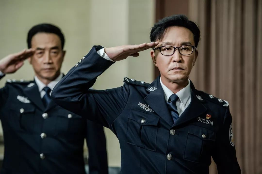 吴刚57岁,身材好到爆,近年拍的戏都成了爆款