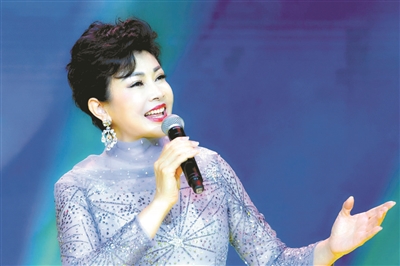 阚丽君:做公益这四年我像变了个人__凤凰网