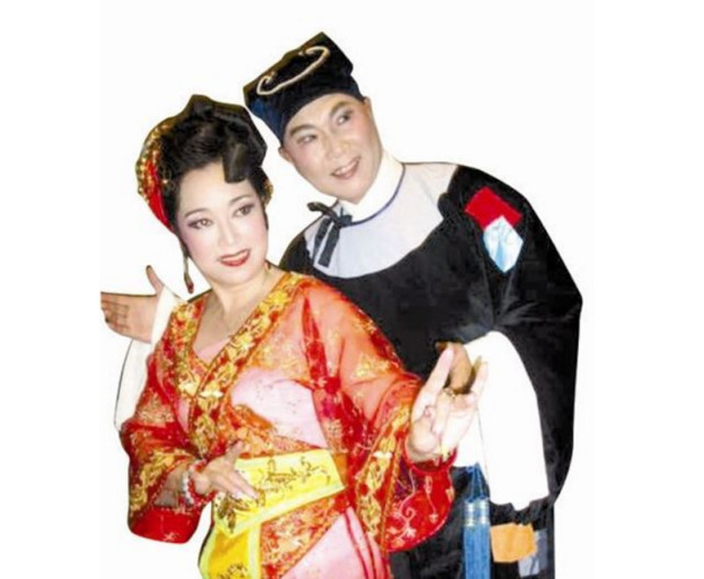 东北最火的二人转演员韩子平,为啥隐退了?一把辛酸泪!