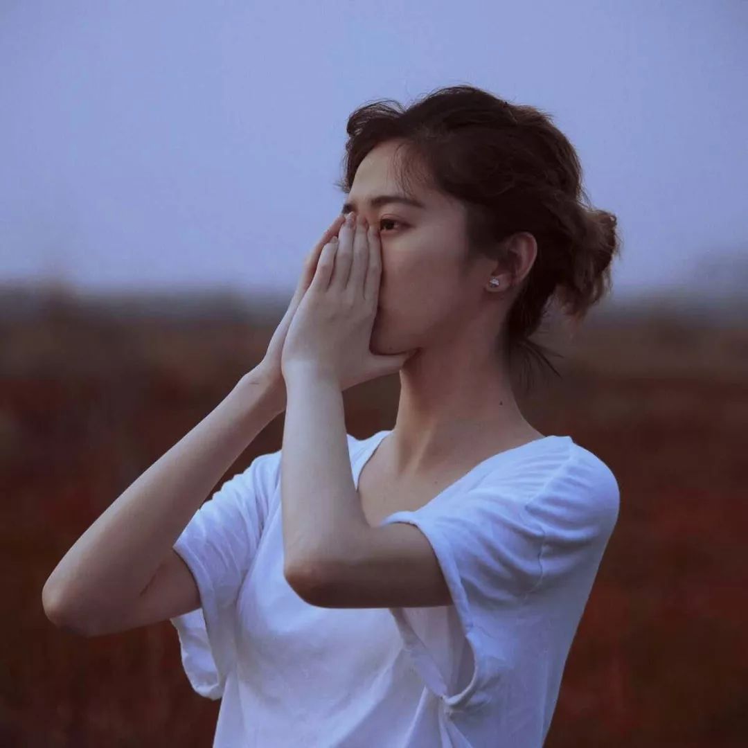 女生头像丨很多人散了不是败给了不爱了