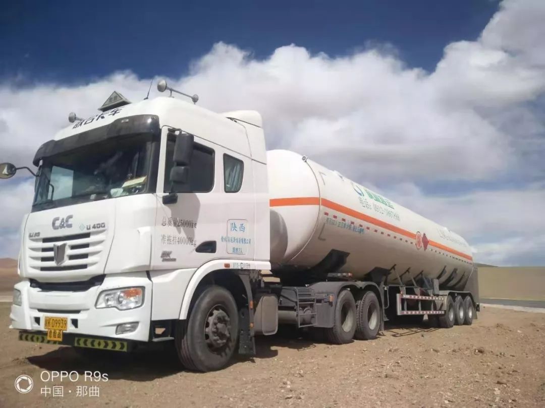 厉害了lng重卡首次穿越青藏高原海拔5000米无人区