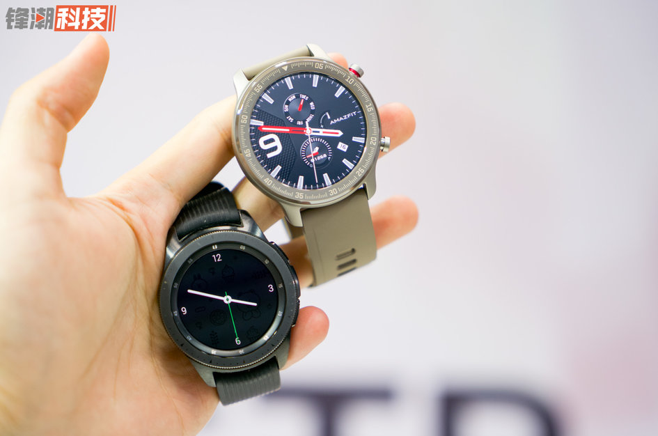 华米gtr智能手表图赏:24天续航,检测你的身体健康
