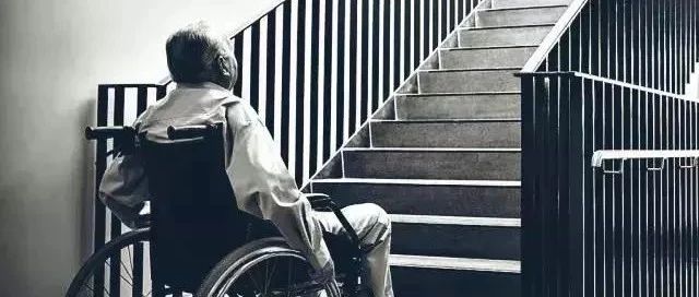 他在无障碍出行推广路上遇难,在中国,还有8500万残障人根本不敢出门_凤凰网