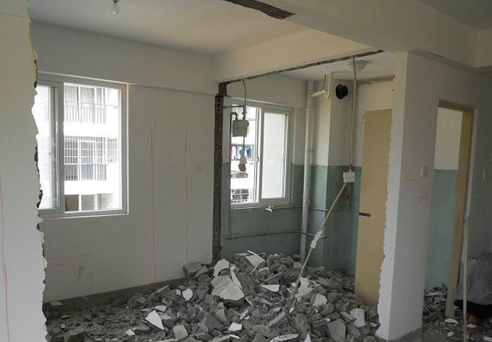 家装的拆改墙体工程,活不小事更险,需要格外注意__凤凰网