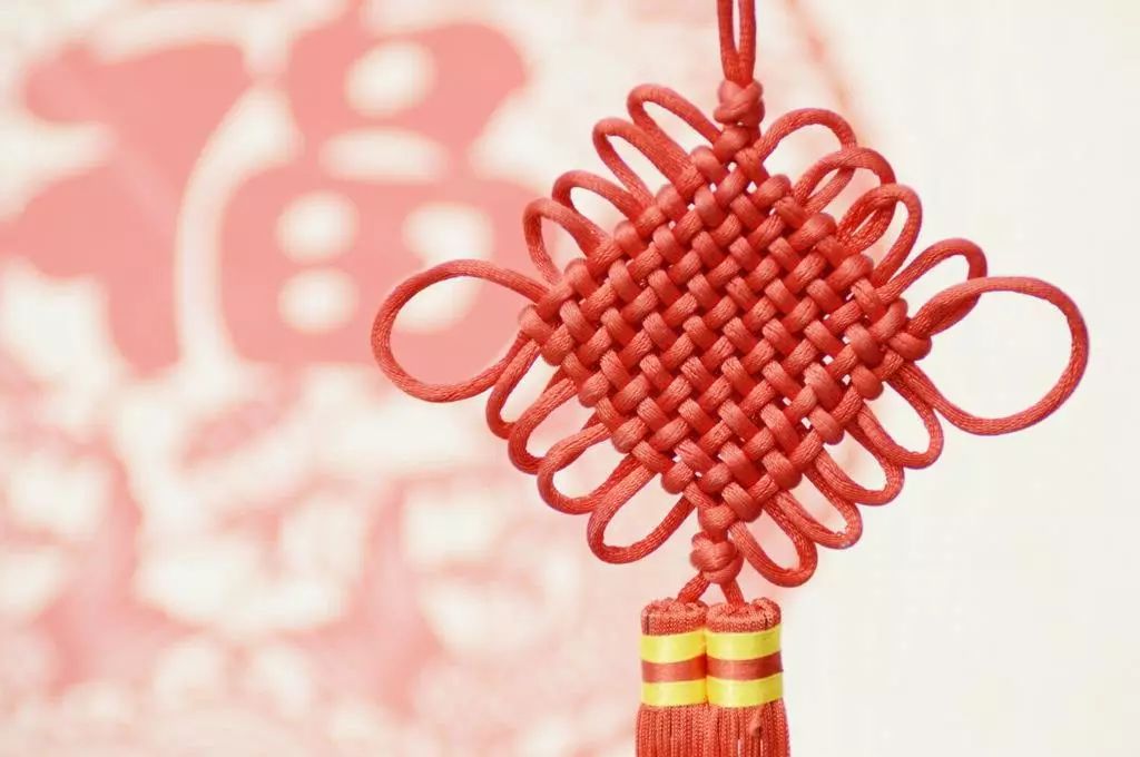 每一缕中国红,都值得被仰望__凤凰网