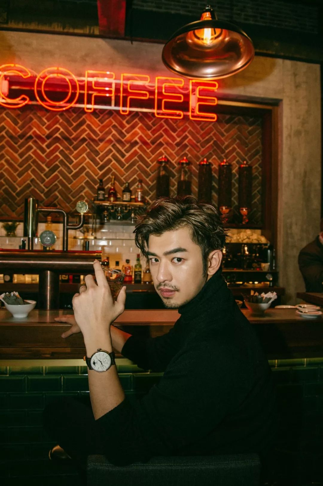 陈柏霖随性不羁的背后是一颗不肯被定义的灵魂