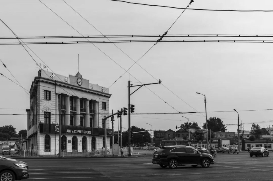 虎坊桥路口的中国书店