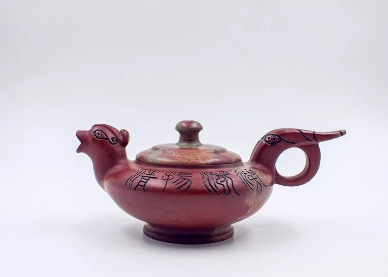 一把紫砂石壶,沏出百味茶香