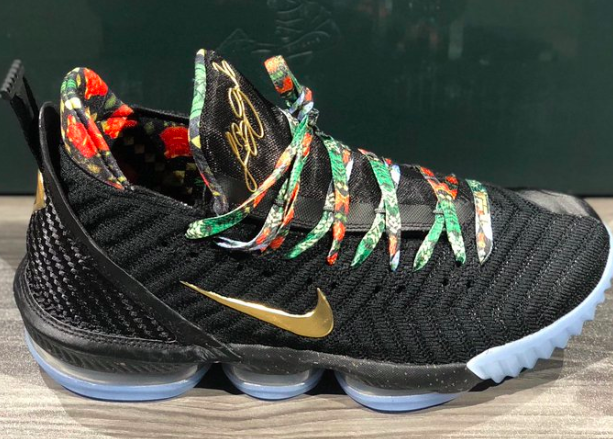 詹姆斯16代全明星配色曝光你喜欢吗