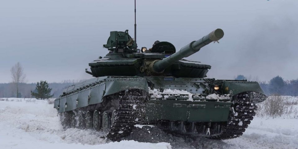 乌克兰国防工业公司公布了t-64 主战坦克 的改进版本 .