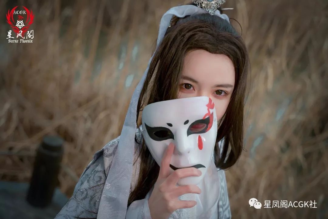 cos】天官赐福-四绝 出镜: 血雨探花·花城:微酣 妆造:子黎 青灯夜游