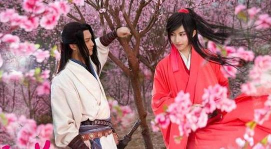 《桃花债》:大风刮过,谁是谁的劫,谁欠谁的债,这场相逢的等待