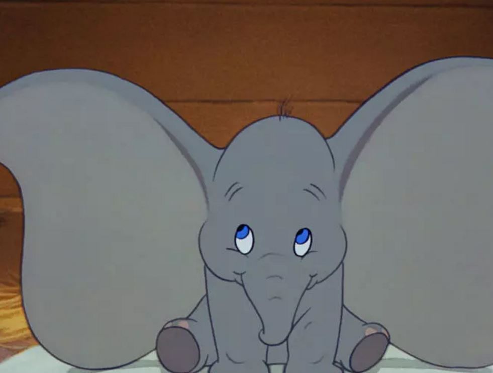 《小飞象》差评暴起引争议,迪士尼这次惨遭滑铁卢__凤凰网