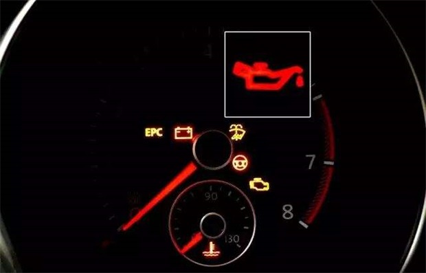 汽车机油灯亮红灯究竟是什么情况