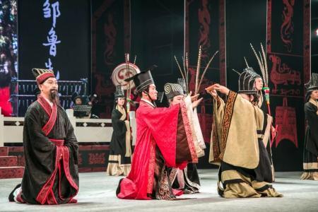 孔子说“五十而知天命”，“天命”是什么意思？_凤凰网